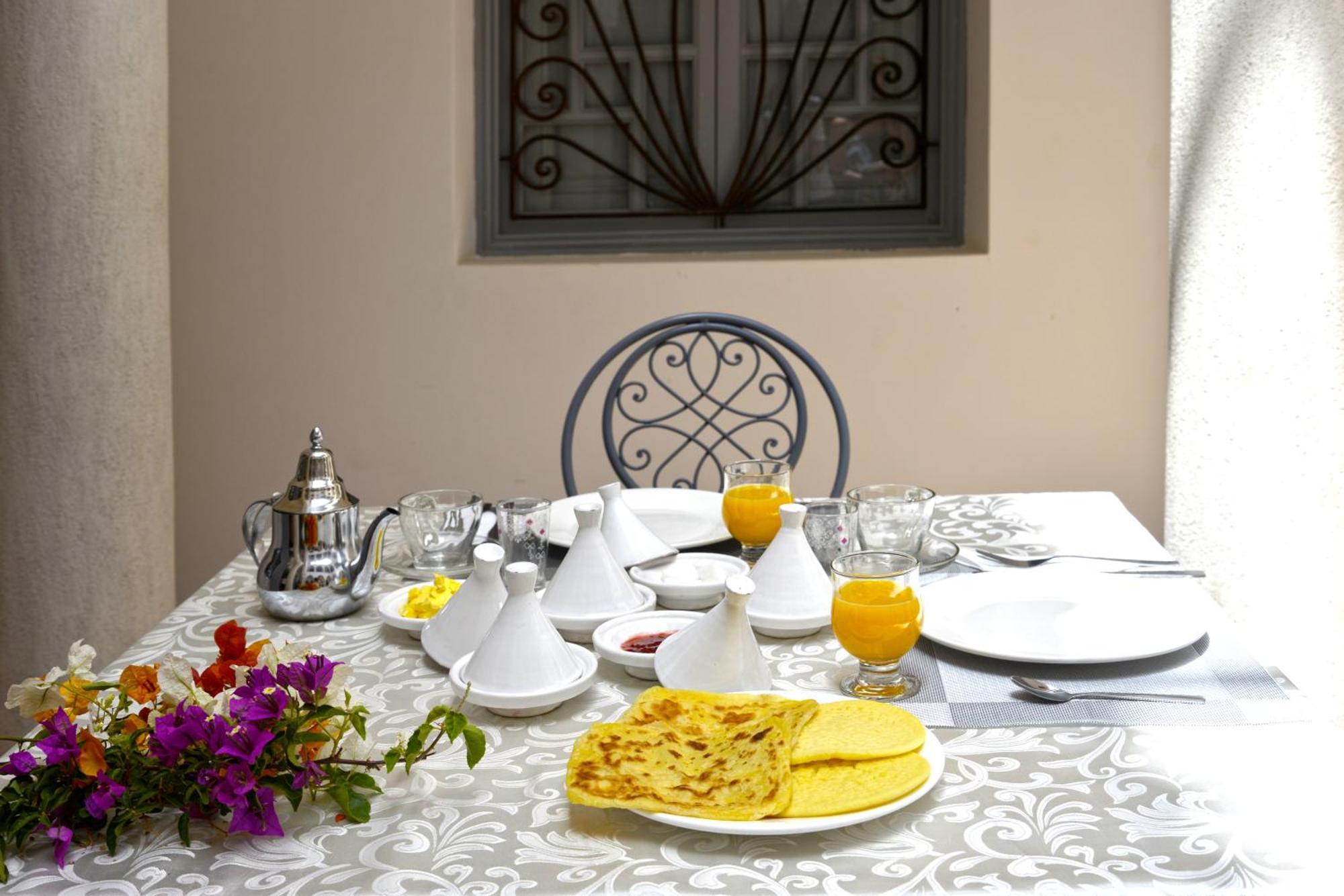 Villa Agora, Villa A La Campagne Proche Marrakech Sidi Abdallah Ghiat Екстер'єр фото